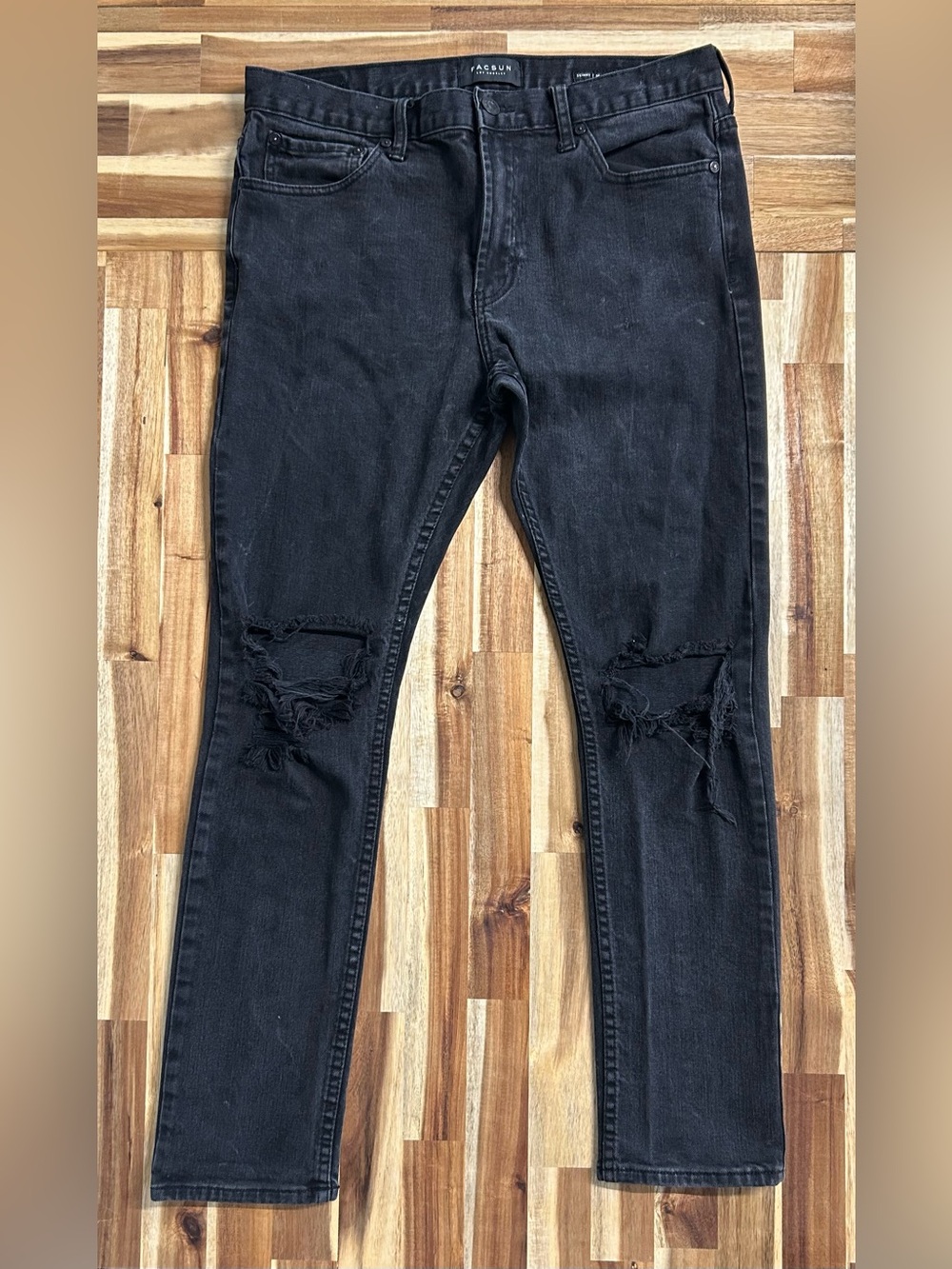 Pacsun Jeans Men 34x32 Black Stacked Skinny Distressed Destroyed Grunge Thrashed